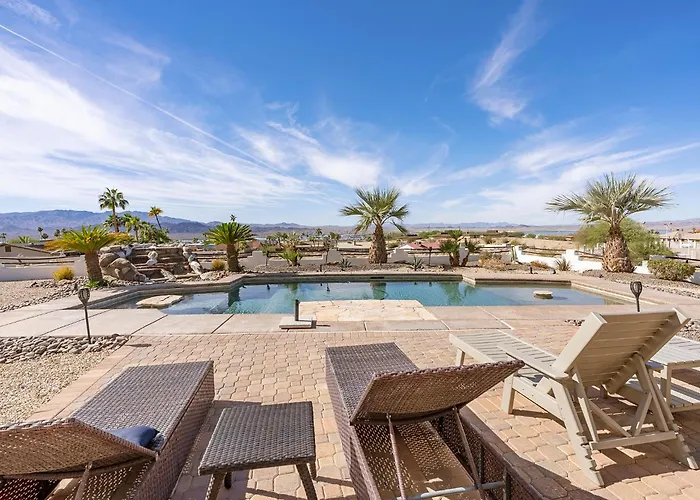 The Sun Chaser 4 Bedroom Pool, And Endless Views Holiday home Lake Havasu City